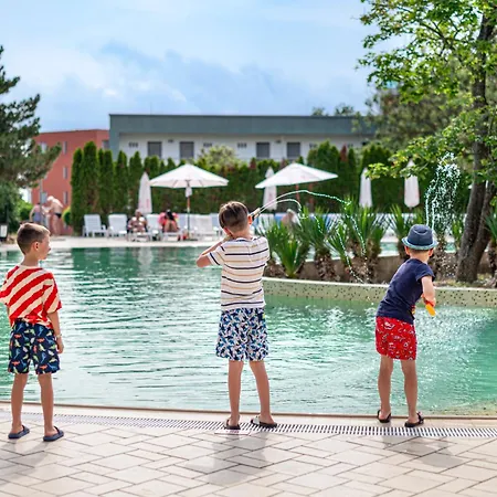 Otel Jeravi Club Primorsko