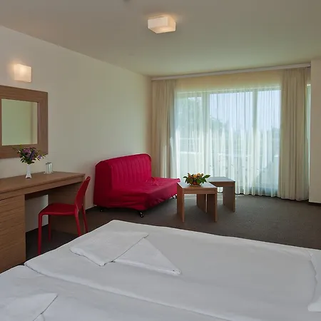 Jeravi Club 普里莫尔斯科