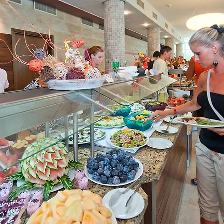 Jeravi Club Hotel