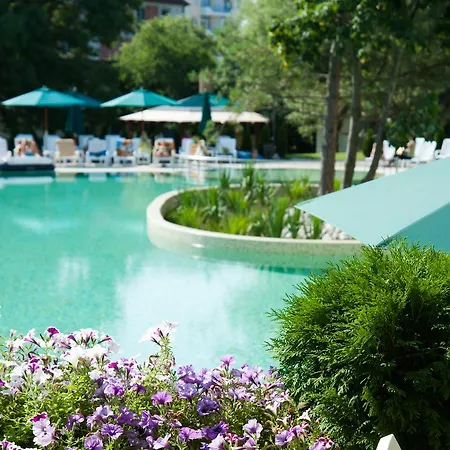 Jeravi Club 4* 普里莫尔斯科